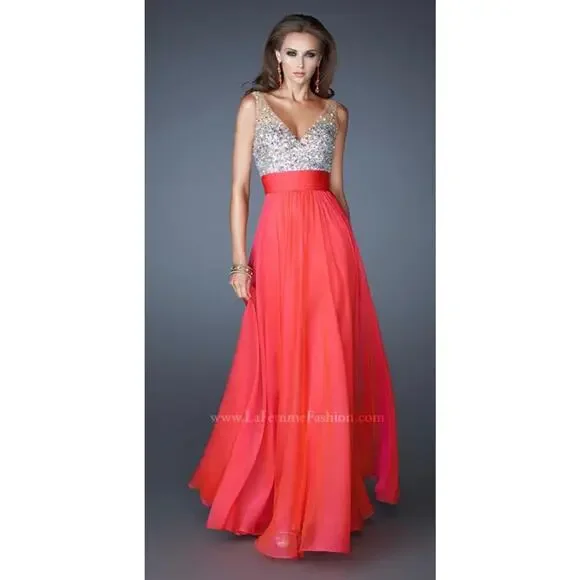 La Femme Dresses | La Femme Watermelon Colored Formal Gown Size 6 Beautiful Condition | Color: Pink | Size: 6 | Queen_Thrift66's Closet La Femme Dresses | La Femme Watermelon Colored Formal Gown Size 6 Beautiful Condition | Color: Pink | Size: 6 | Queen_Thrift66's Closet